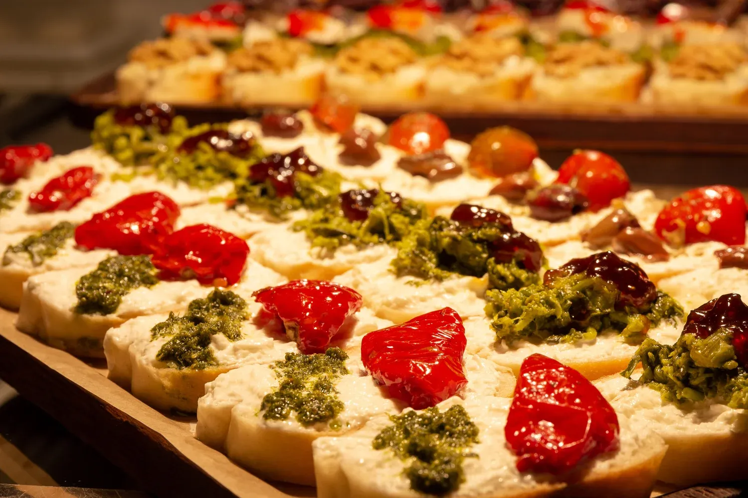 Vassoi di cicchetti fatti a mano